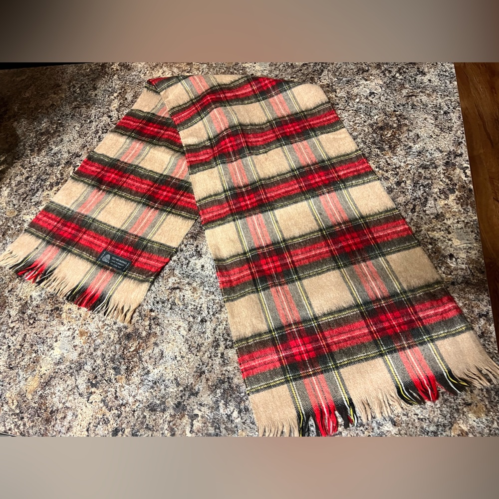 100% Pure Lambswool Scarf